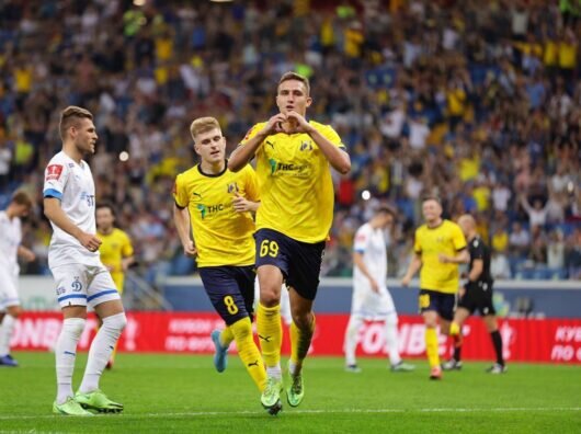    автор дубля в матче "Ростов-Динамо" нападающий "Ростова" Егор Голенков // фото: пресс-служба ФК Ростов