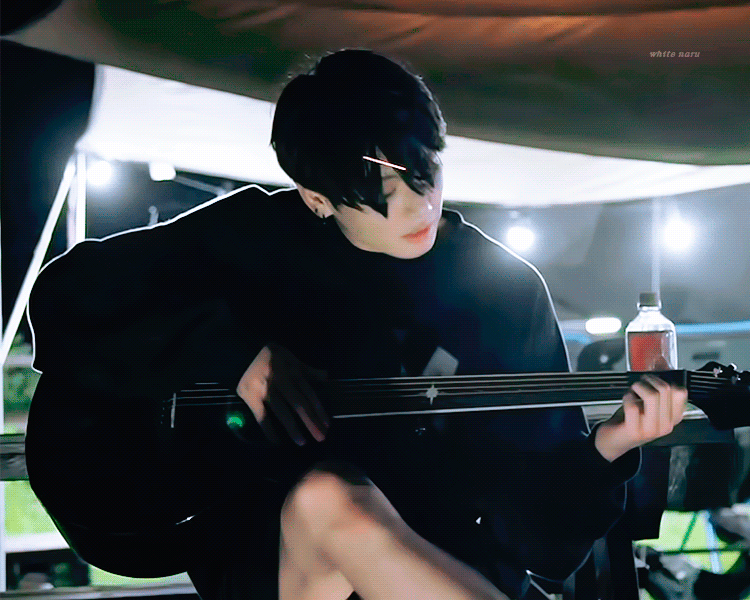BTS. Jeon Jungkook with guitar