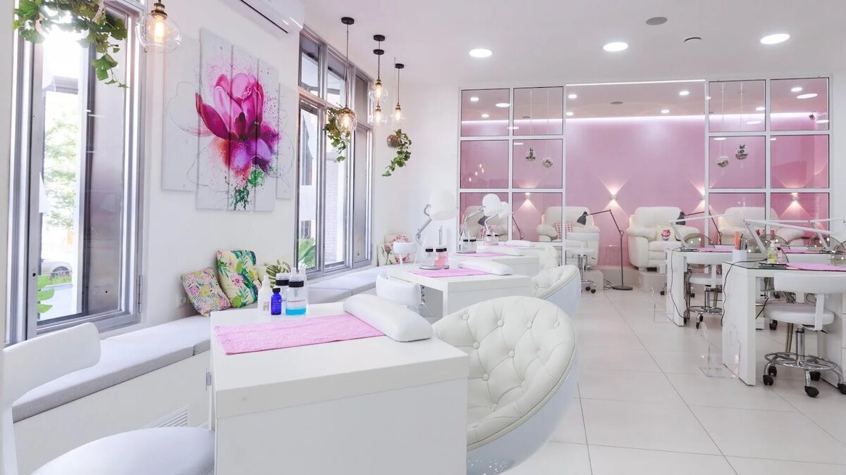 Пример маникюрного салона