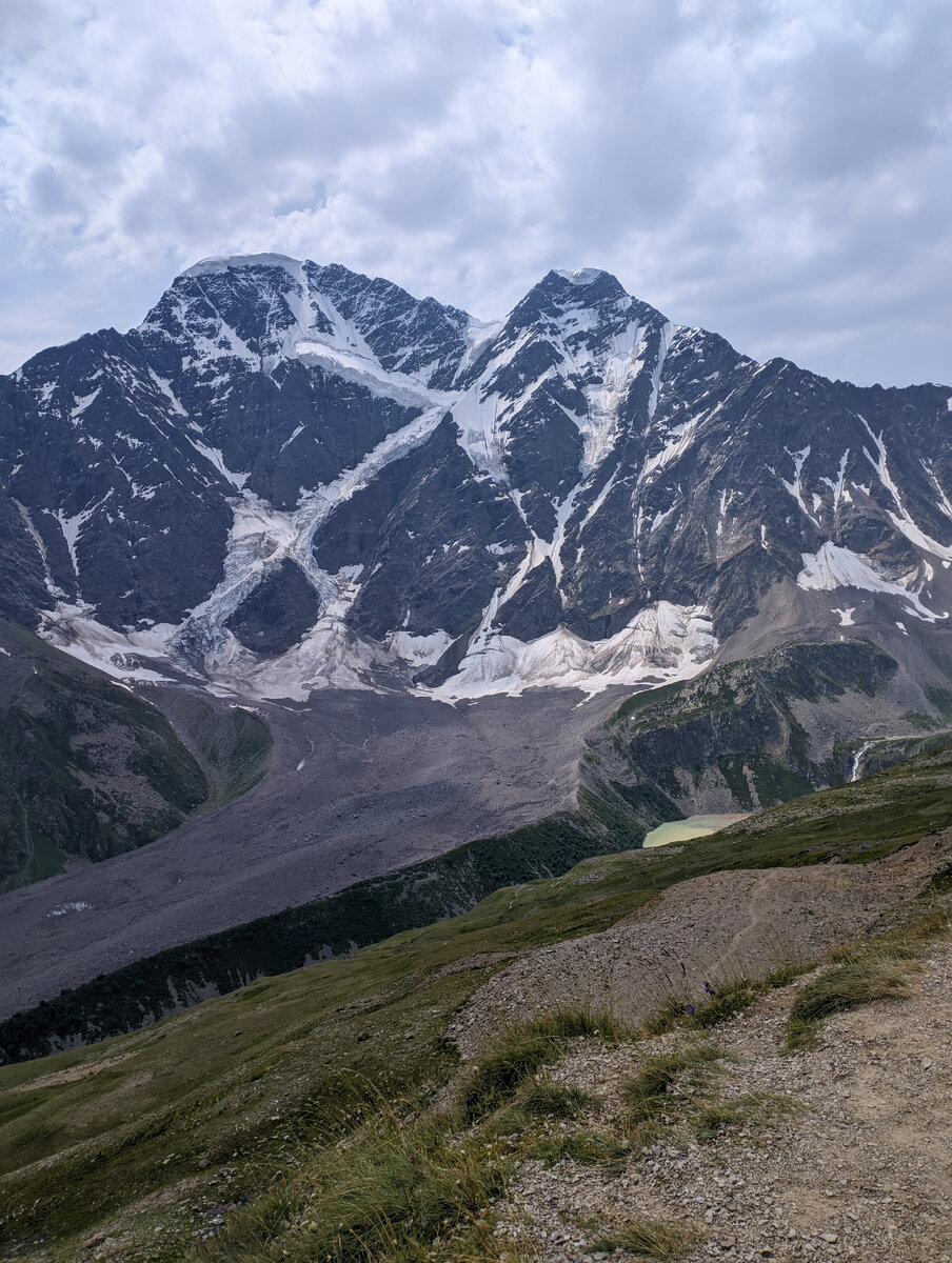 Гора Чегет