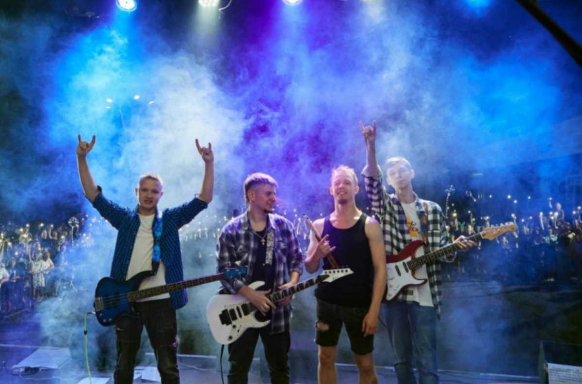 табула раса клуб фрунзенская. пять рок групп. мейхан группа рок. поп панк группы. пять рок групп.