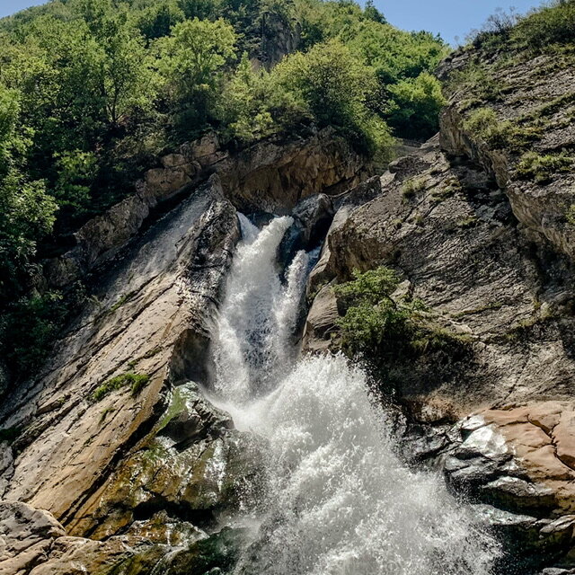 Хучнинский водопад рисунок