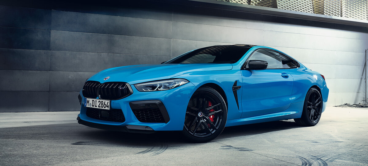 Автомобили BMW M8 серии Coupe 