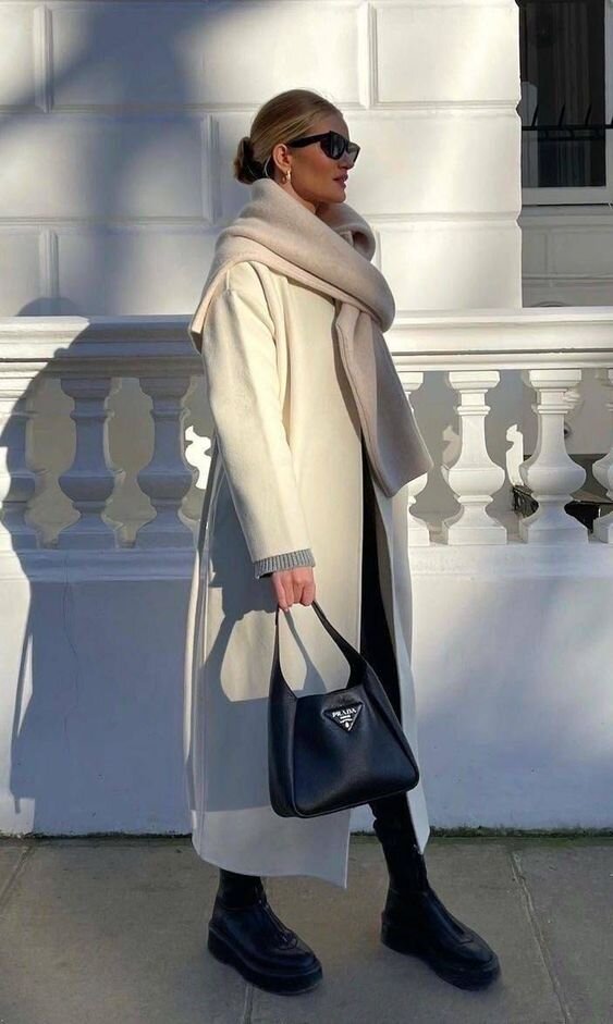 Белый — признак статуса и хорошего достатка. / pinterest.com