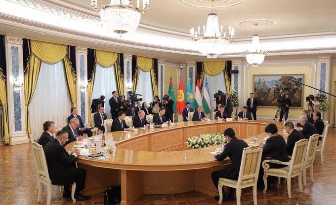 Главы государств ЦА на первом саммите в Астане, март 2018 года
Фото: пресс-служба президента Узбекистана