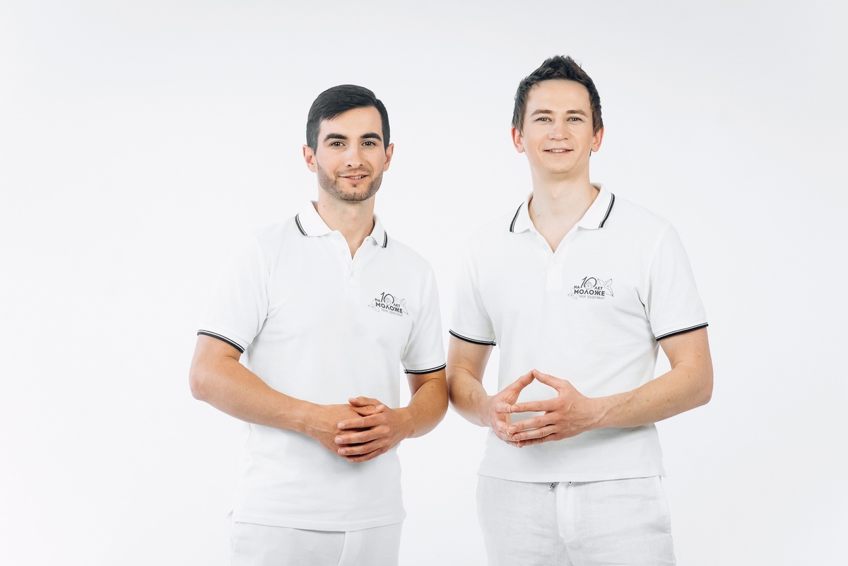                                Роман и Алексей - основатели школы здоровья "На 10 Лет Моложе"