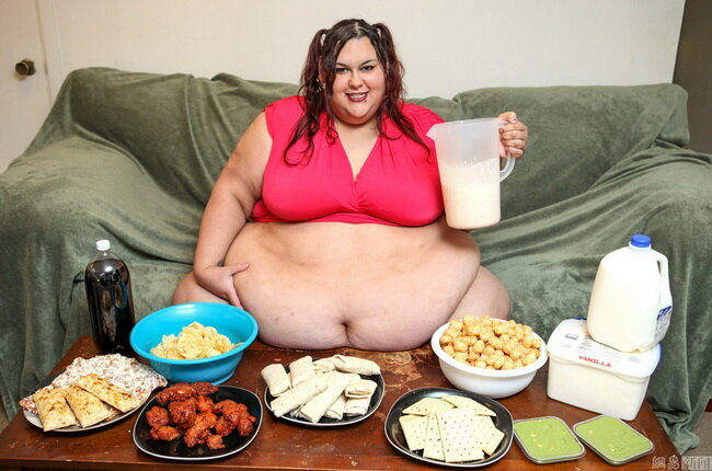 Бодинегативная дама.