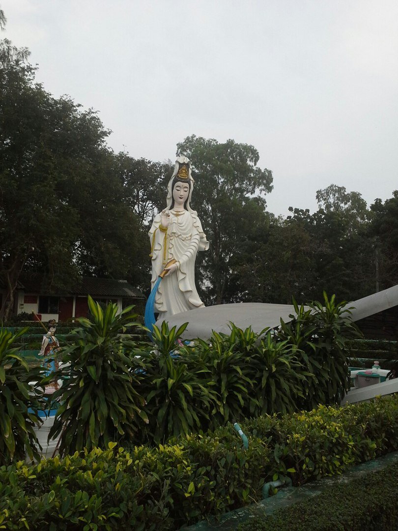 Китайский храм Wang Sam Sien