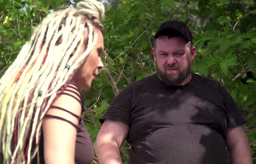 Эрик Давидыч  устроил бунт на острове из-за Рыбки. Бунт! Все на бунт!  Все фотографии взяты из свободного доступа в сети интернет.