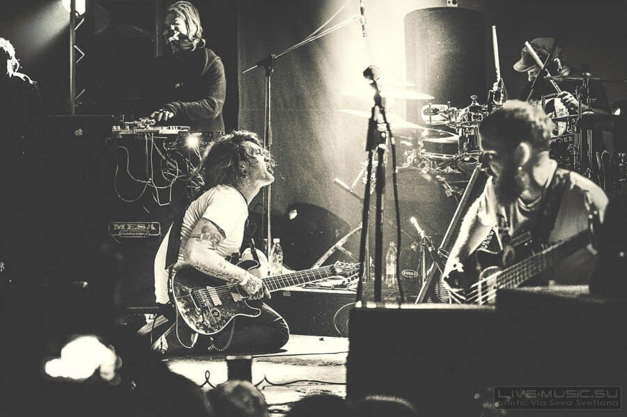 Рок нулевых зарубежные. Русский рок нулевых. Blink-182. Рок нулевых. Группа ленинград музыкальные коллективы 1990-х годов россия.