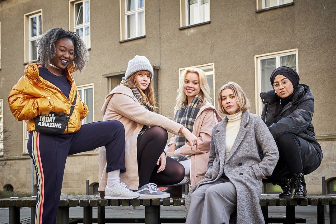 Skam норвегия. Druck Нура. СКАМ Германия девочки. СКАМ Германия стыд. СКАМ Германия Нура.