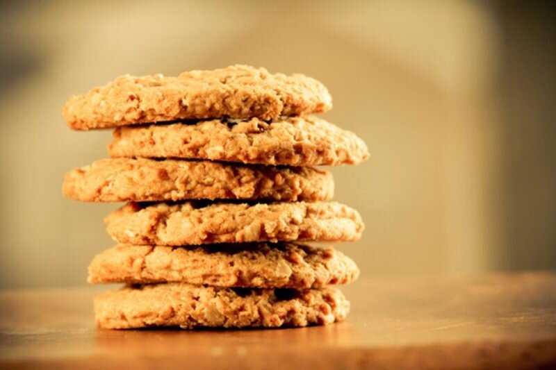 Готовим печенье. Иллюстрация с сайта https://www.patee.ru