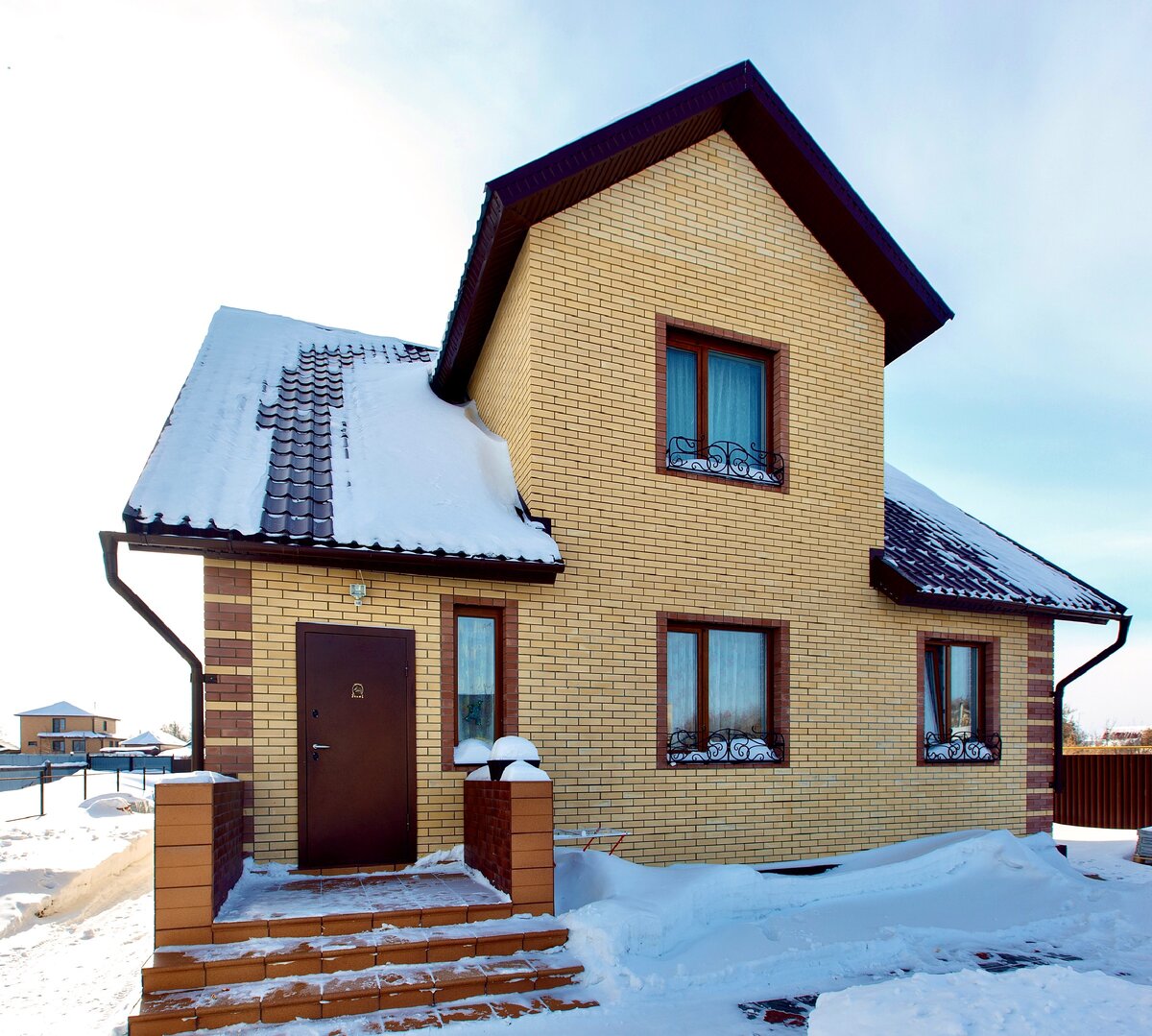 Дом в п. Таврическое Омская область