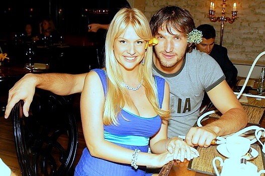 Саша с Викторией Лопыревой.