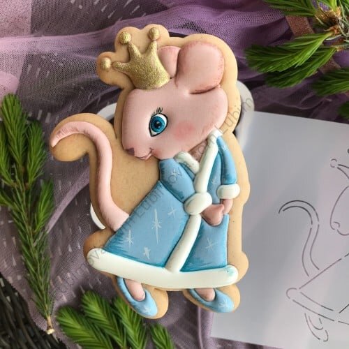 вот такие формочки есть у нас в магазине 