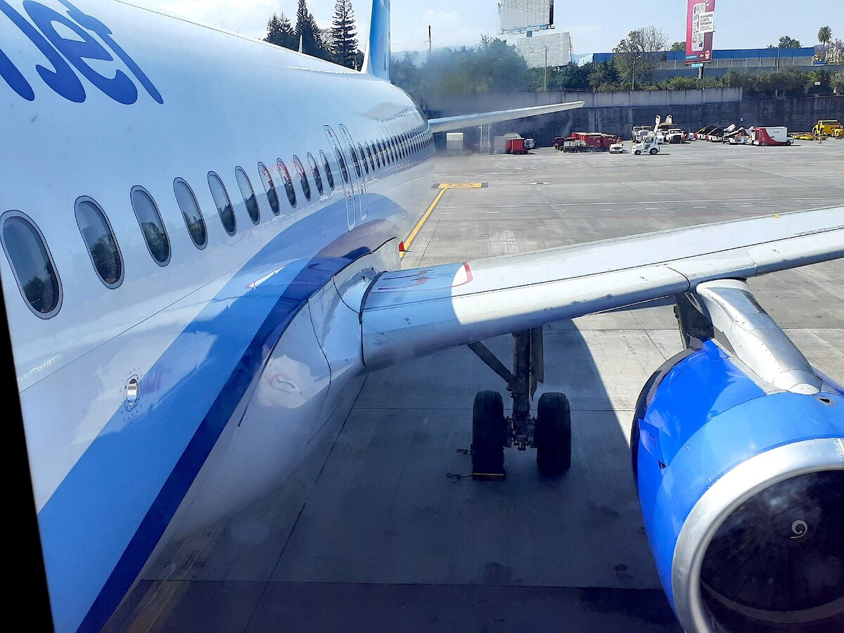 Мой самолет в Мексику (Interjet)