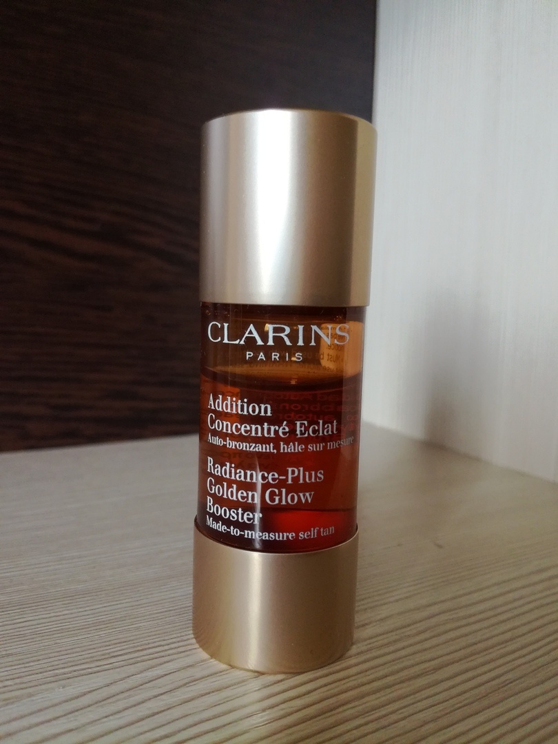 Clarins Radiance-Plus Golden Glow Booster