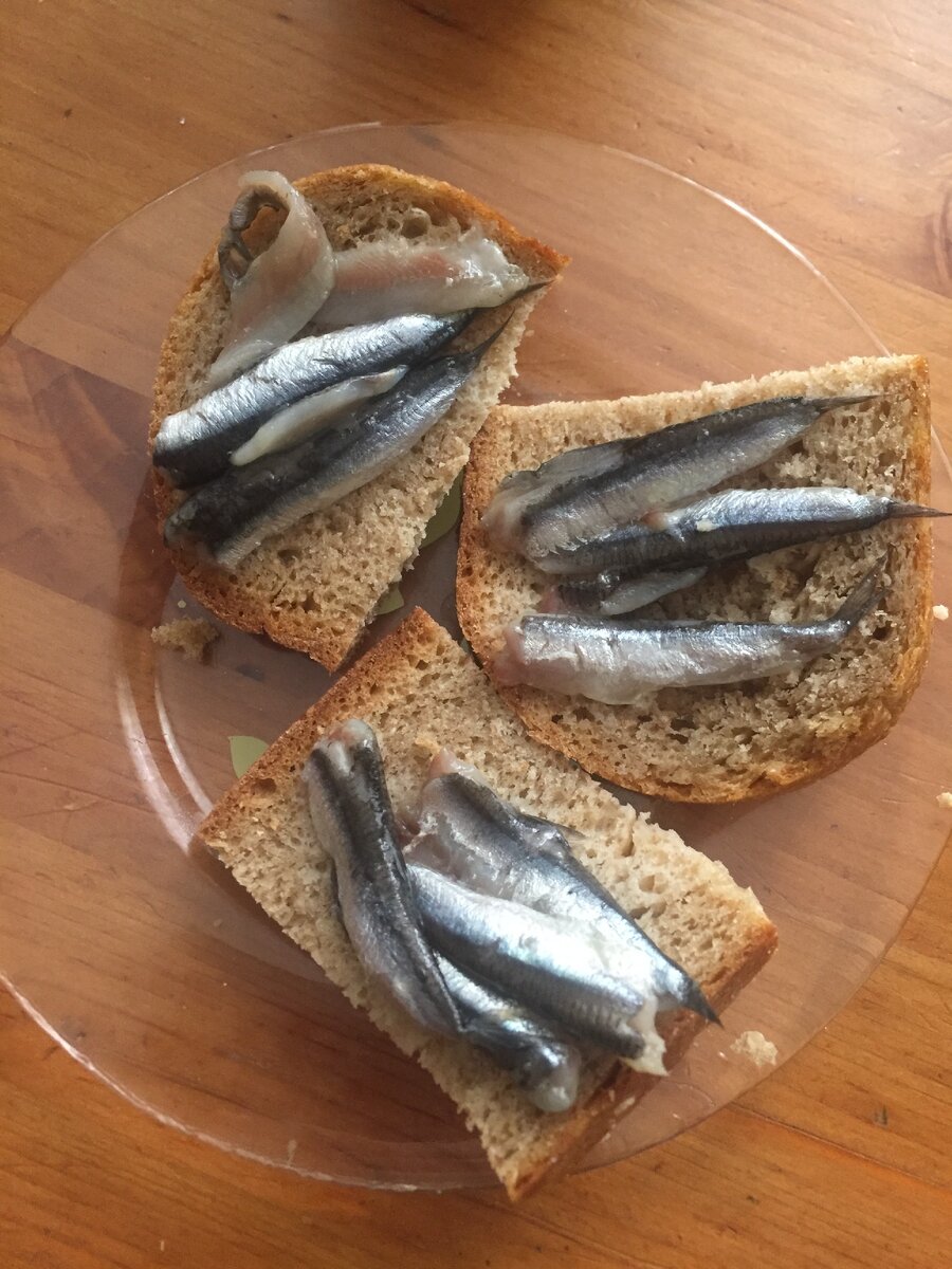 результат рукоблудства и хлеб и килька