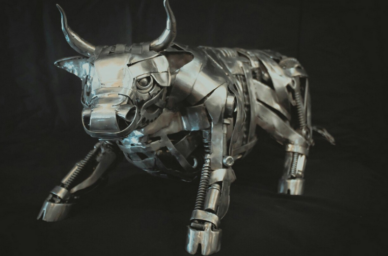 бык стимпанк. колхидский бык мифология. механический бык. скульптуры пьера матте. механический бык в хабаровске.