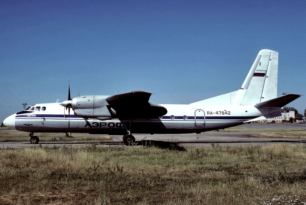 Самолет Ан-24Б, аналогичный угнанному. Фото wikimedia.org