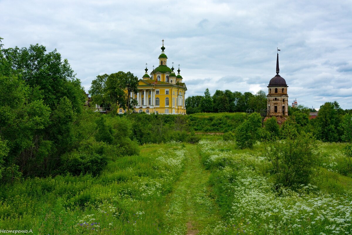 Тотемский Спасо Суморин монастырь