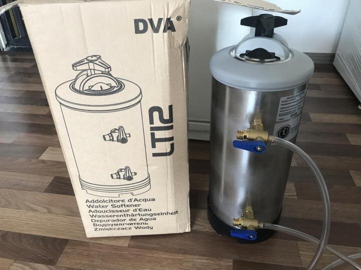 Умягчитель воды DVA 12