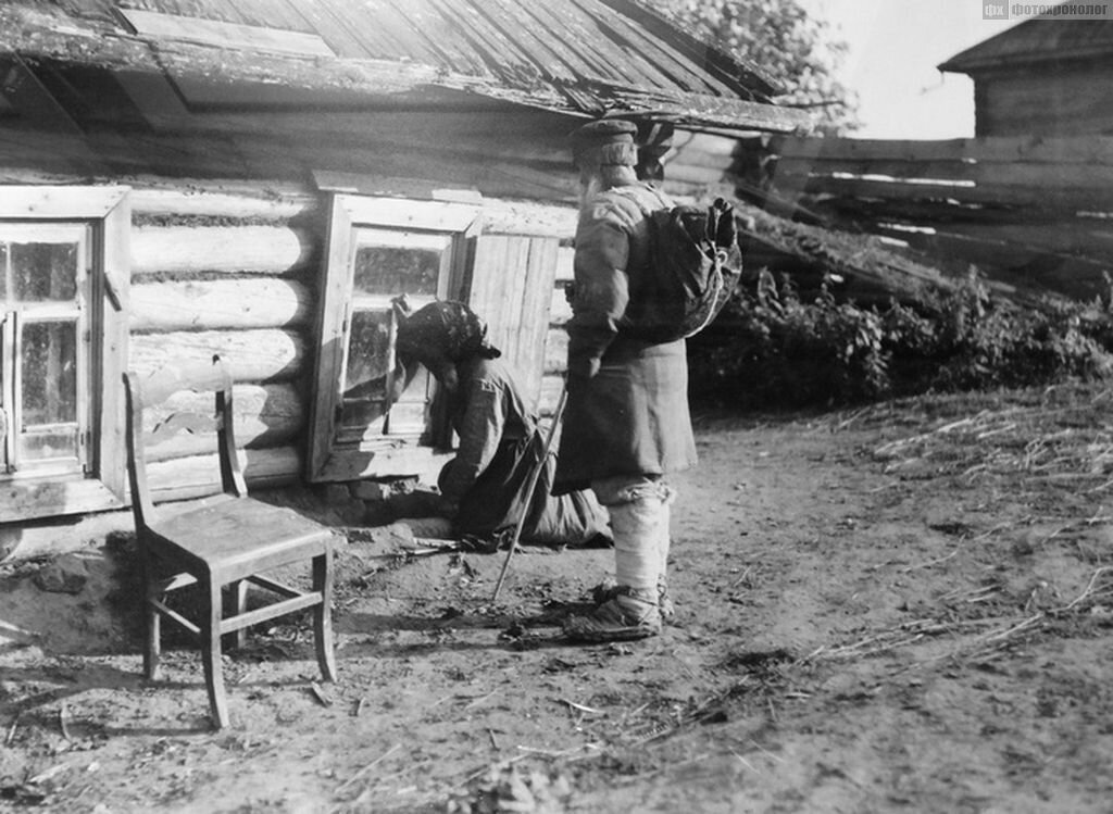 Деревня крестьян. Фотограф Лобовиков Сергей Александрович. Вятский фотограф Лобовиков. Сергей Александрович Лобовиков Вятский фотограф. Фотограф Лобовиков Вятка.