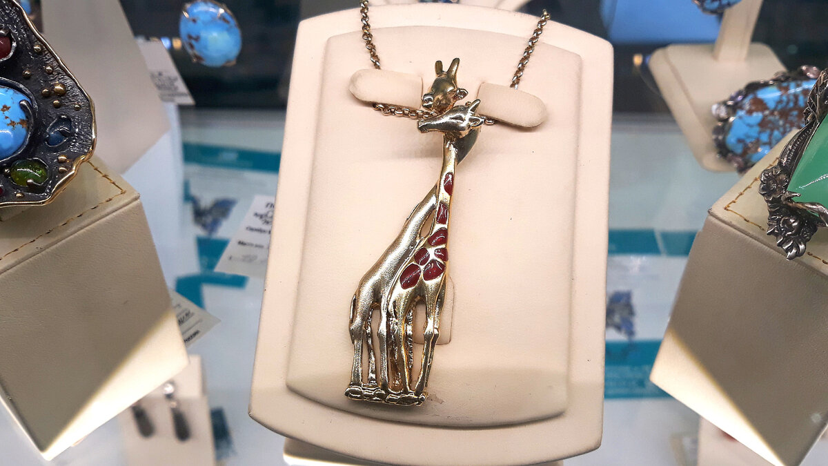 авторское ювелирное украшение