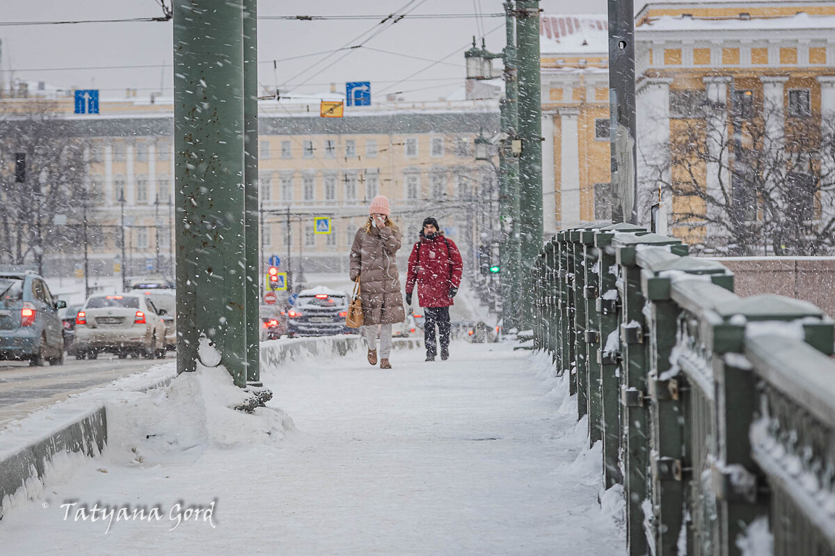 Санкт Петербург снег