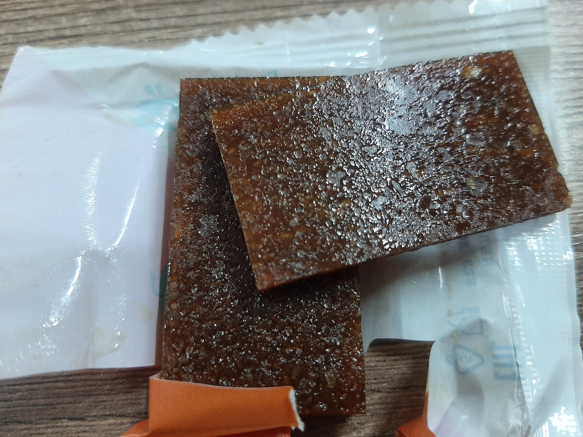 а вот так она разделяется на пластинки