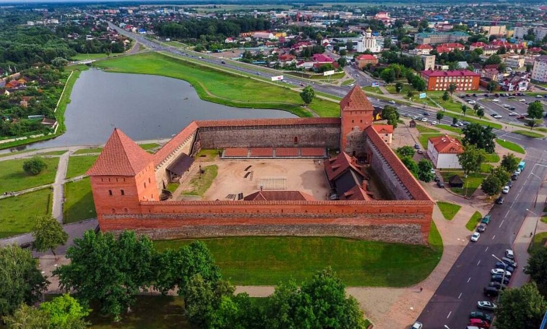 Презентация лидский замок