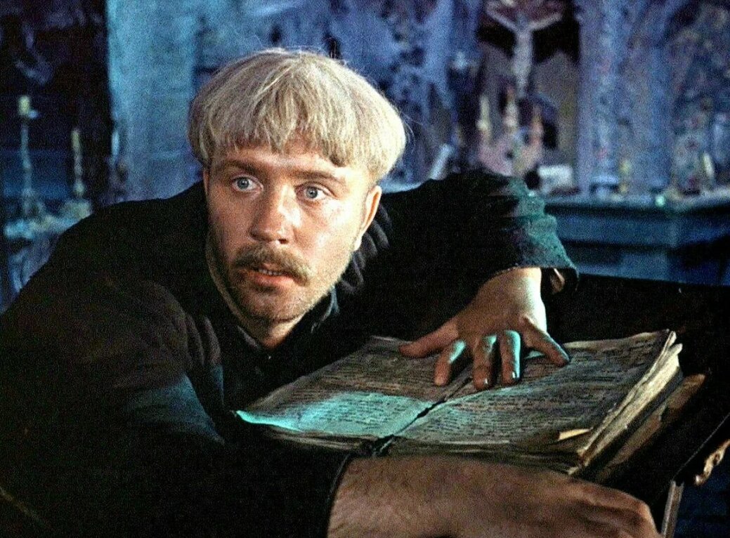 Изображение со страницы https://zen.yandex.ru/media/id/5e37cfb1b368e1065ae68ba1/vii-4-portreta-pannochek-kakaia-luchshe-5f3fd4e41e43e93a2874e9a7