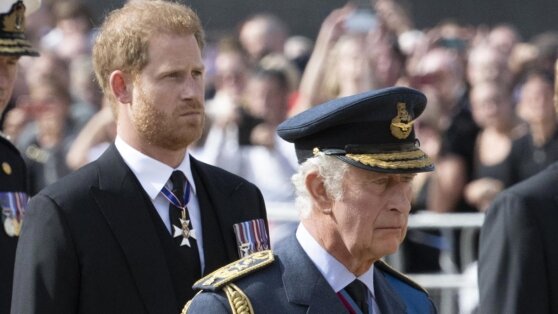    ОК!: британский король и принц Гарри могут провести "мирные переговоры" Юлия Шелковенко