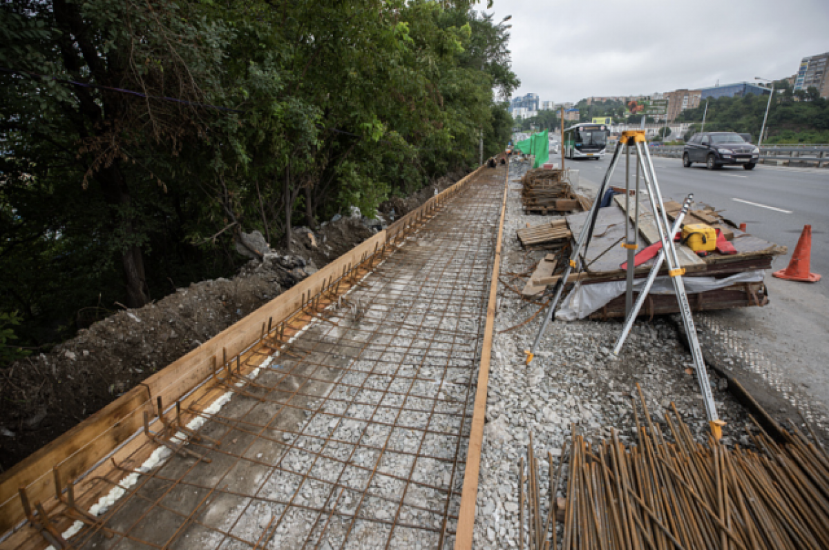    Ремонт Некрасовского путепровода продолжается