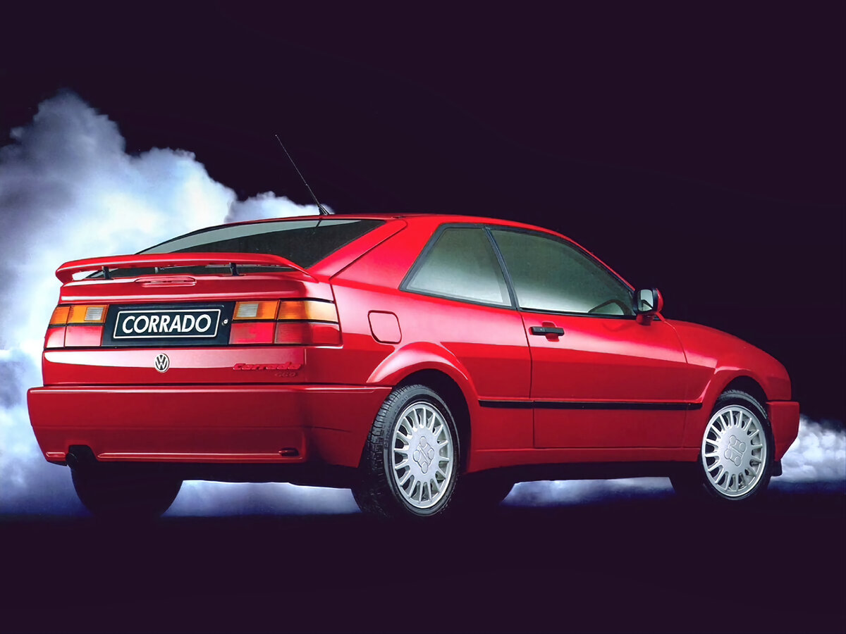 35 лет! 22 августа 1988 года. В этот день компания Volkswagen представила  модель Corrado. | ScarS | Дзен