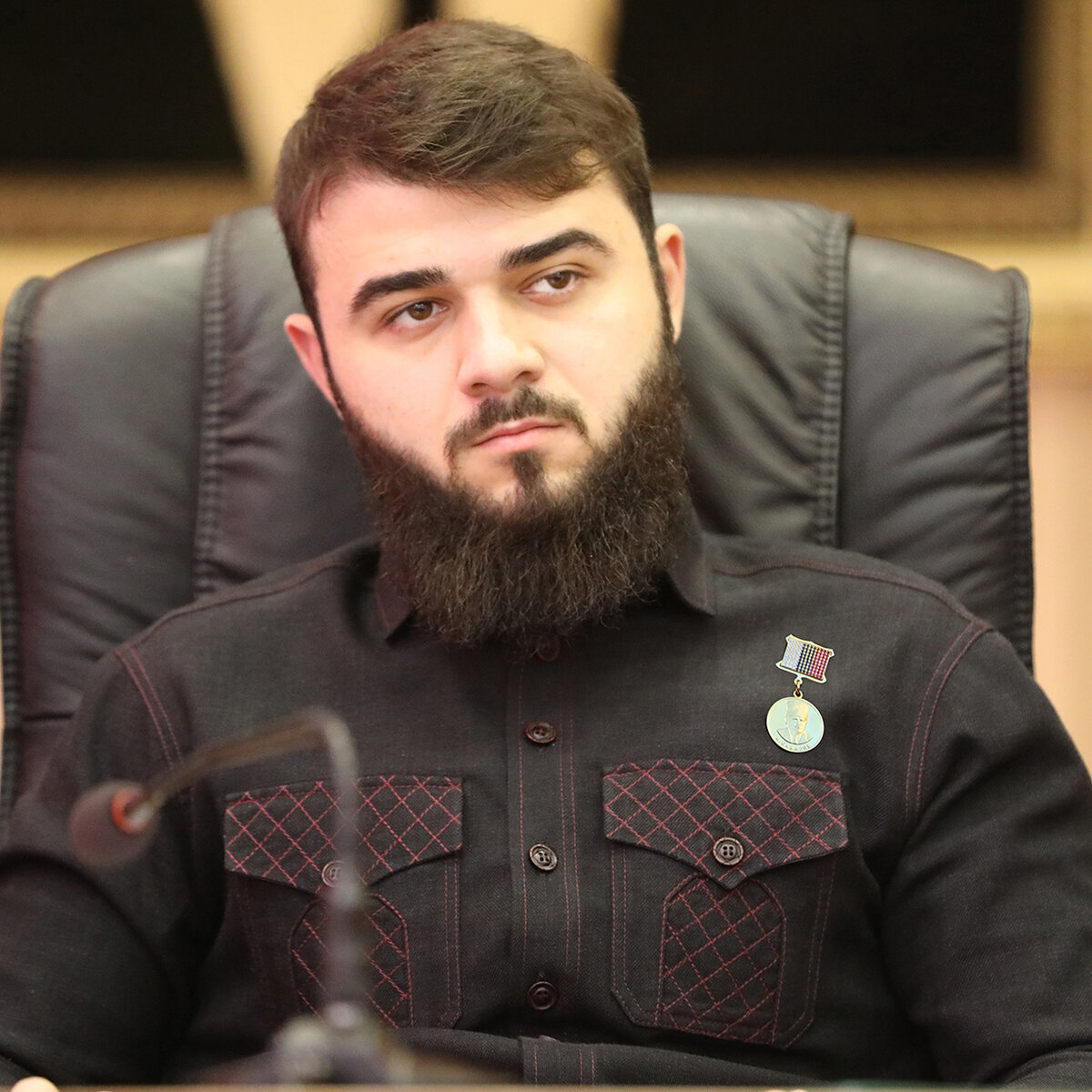 Министр спорта чеченской. Хамзат Кадыров. Кадыров Хамзат Зелимханович. Рамзан Кадыров Хамзат Хамзат. Племянник Рамзана Кадырова Хамзат.