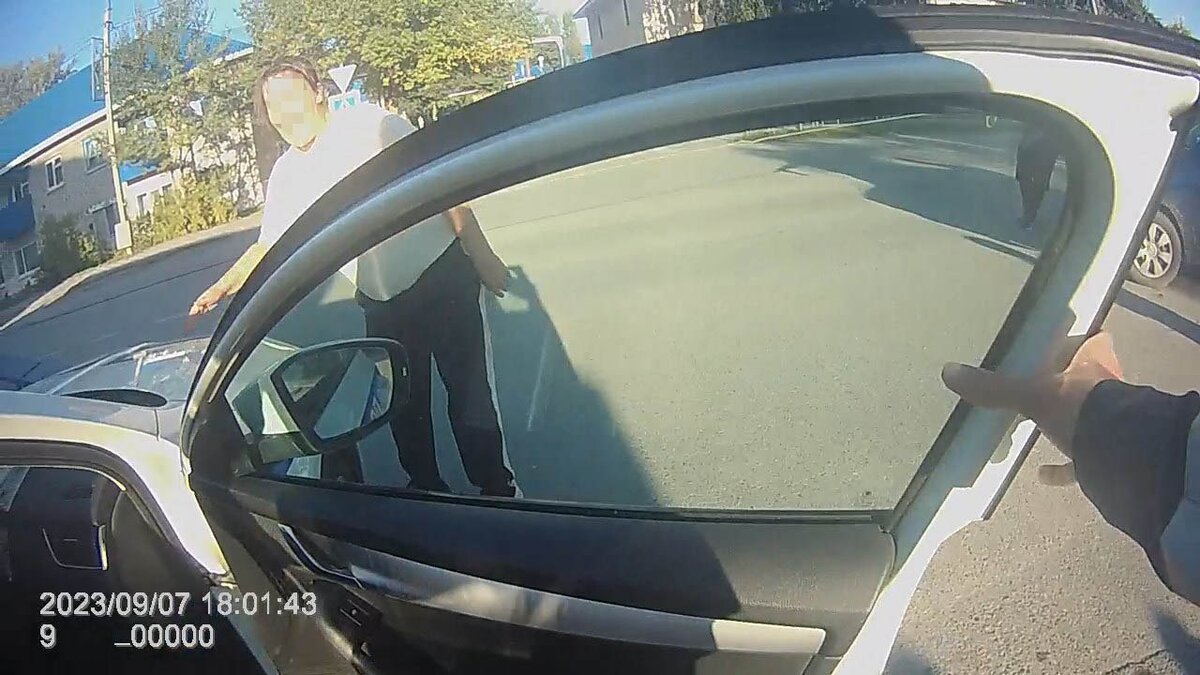 Ребенок и незнакомец. Ламборгини с 3 летним мальчиком. Автомобиль для многодетных. Boy car wash. Ребенок и незнакомец.