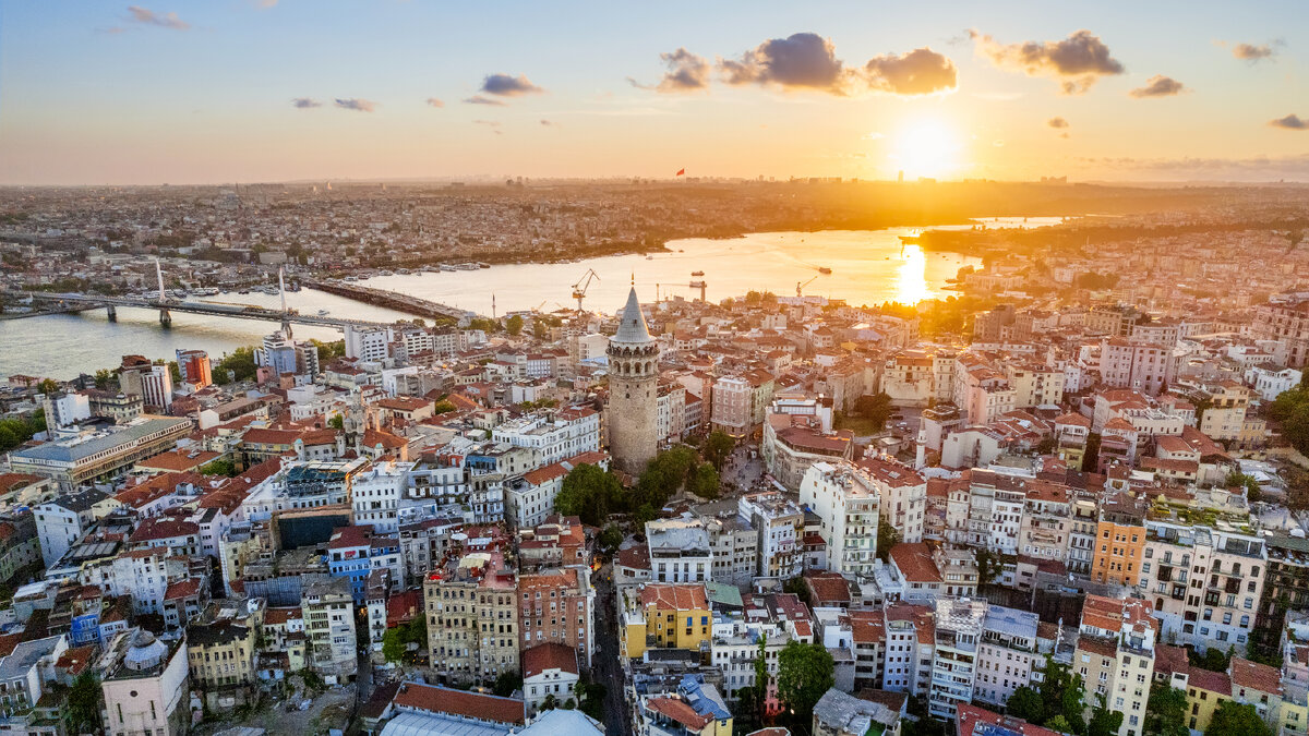 Стамбул на закате. Turkey - Istanbul. Фото https://clck.ru/35jnx2