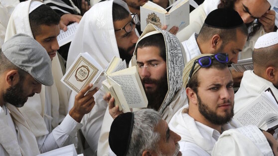    35.000 брацлавских хасидов приехали на Украину Сергей Бунеев