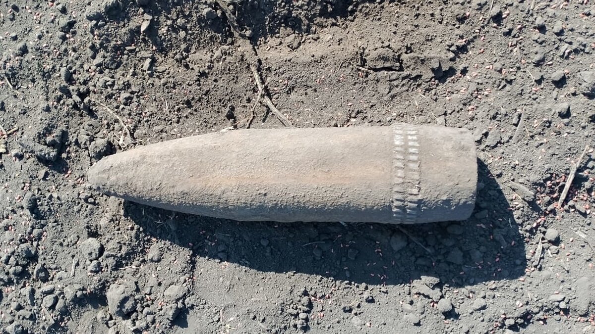    Жители Курской области обнаружили 150-миллиметровый артснаряд времён войны