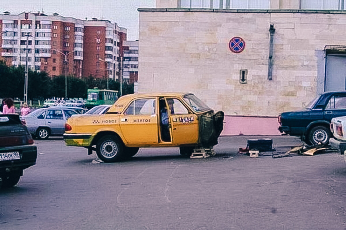 Таксистам могут запретить работать на старых авто | Auto-Club | Дзен