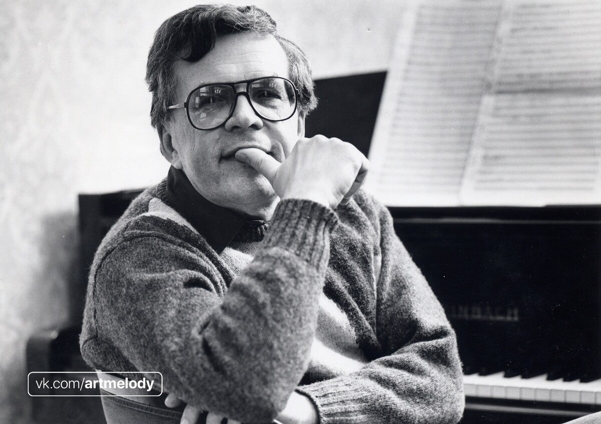 Андрей Павлович Петров (1930-2006) - один из великих отечественных композиторов XX века.