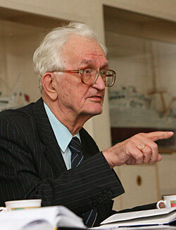 О.Г.Сорохтин (1927-2010)