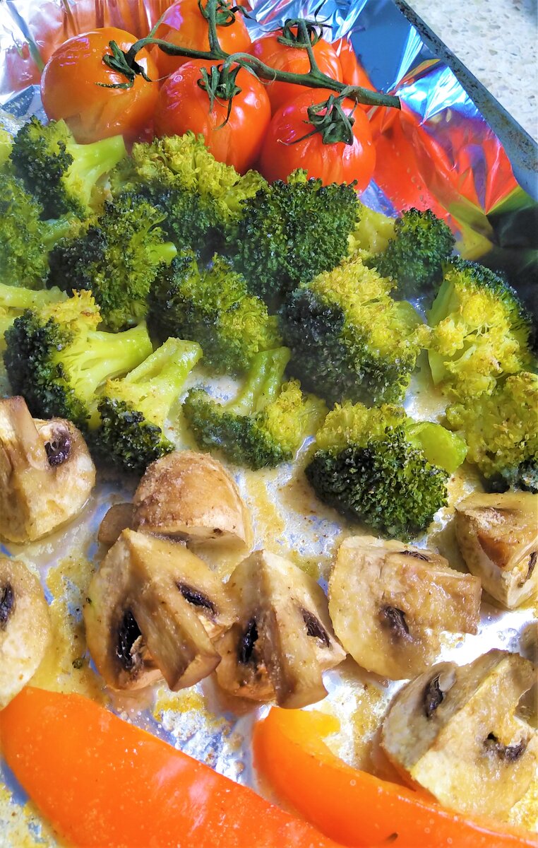 Овощи, запеченные в духовке