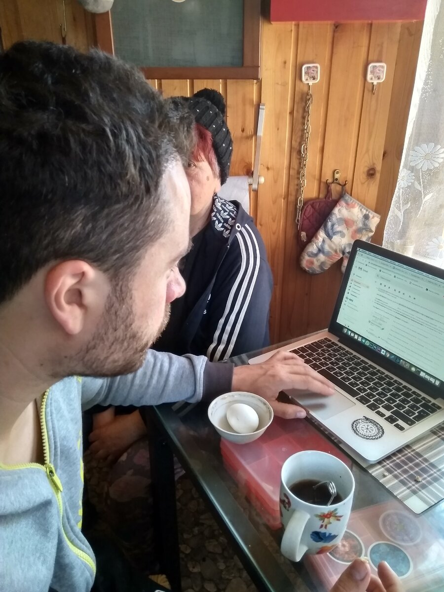 фото автора. Фрагмент семьи автора.