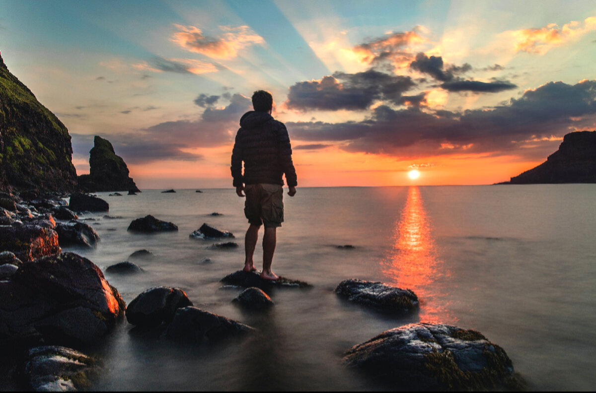 Skye, United Kingdom photo by Joshua Earle
