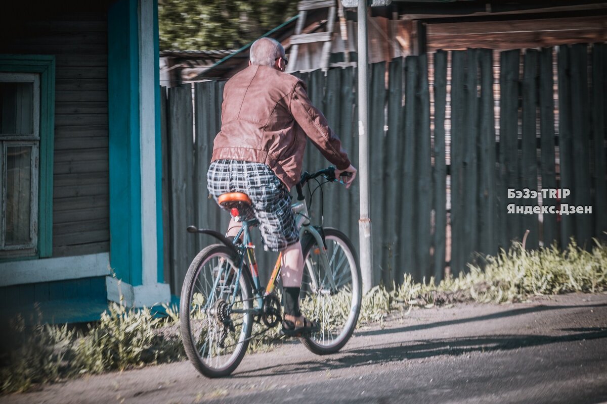 Как пенсионеры вынуждены педали крутить: велосипедисты поневоле
