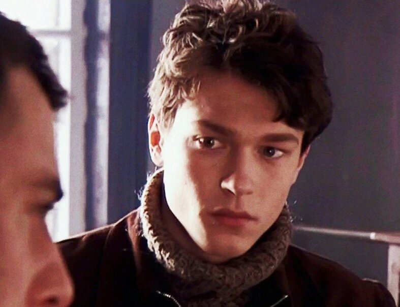 Фото: кадр с Юрием из х/ф "У каждого своя война"