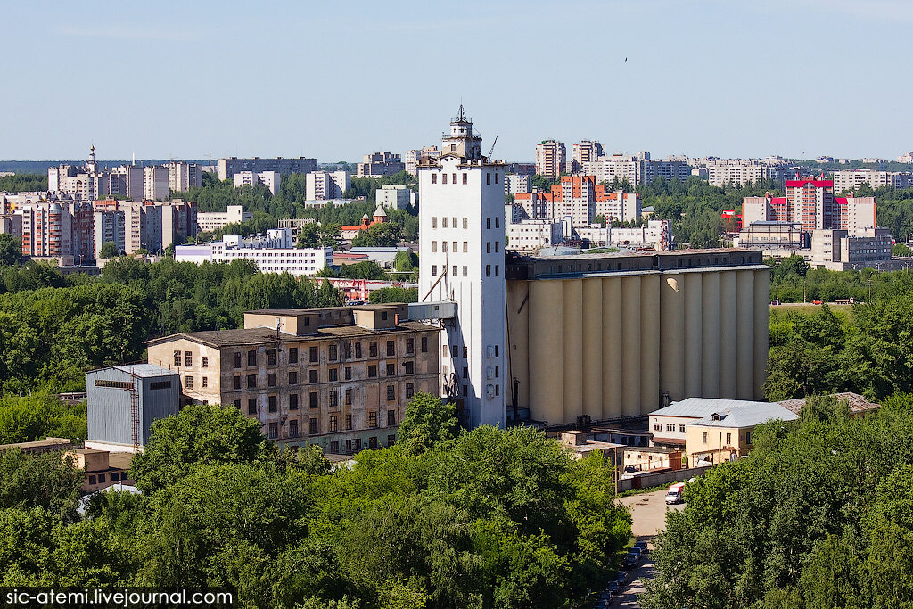 До взрыва (ФОТО ИЗ ИНТЕРНЕТОВ)
