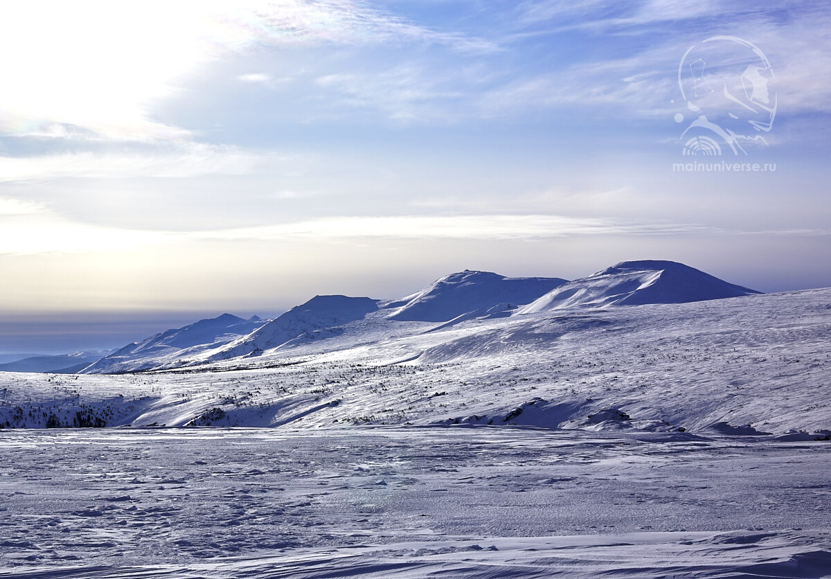 Хребет Ялпынг-Нёр.